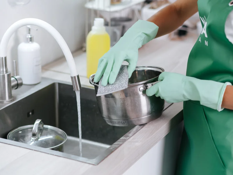 Химчистка мягкой мебели с выездом на дом в Нижнем Тагиле